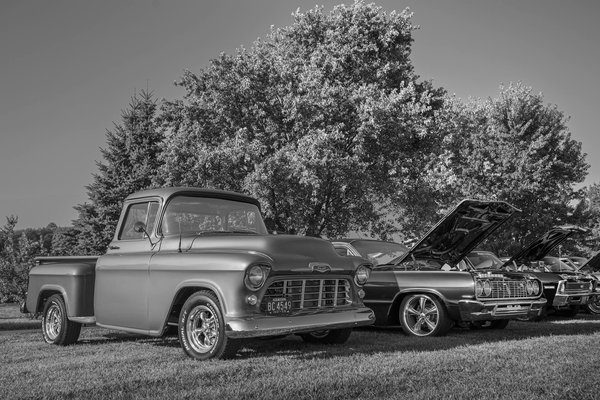 Designing Your Personalized Yoga Adventure: Tailored Practices for Maximum Stress Reduction